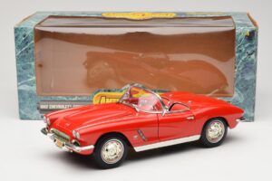 Chevrolet Corvette C1 Червен ERTL 1:18 7835 Метал — снимка 8 от 8