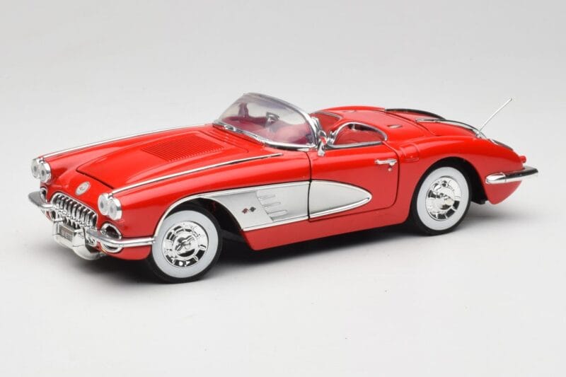 Chevrolet Corvette C1 Червен Motormax 1:18 73100TC Метал