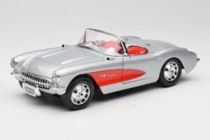 Chevrolet Corvette C1 Сребрист Bburago 1:18 3034 Метал