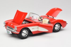 Chevrolet Corvette C1 Roadster Червен Bburago 1:18 3024 Метал — снимка 2 от 8