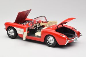 Chevrolet Corvette C1 Roadster Червен Bburago 1:18 3024 Метал — снимка 5 от 8