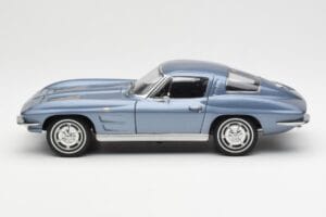 Chevrolet Corvette C2 Синьосив Металик AUTOart 1:18 71182 Метал — снимка 4 от 8