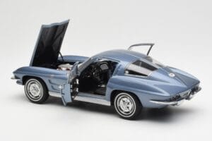Chevrolet Corvette C2 Синьосив Металик AUTOart 1:18 71182 Метал — снимка 5 от 8