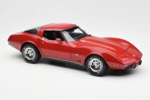 Chevrolet Corvette C3 Червен UT Models 1:18 21073 Метал — снимка 6 от 8