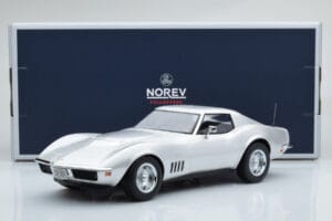 Chevrolet Corvette C3 Сребрист Norev 1:18 189032 Метал — снимка 6 от 6