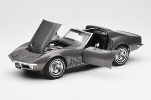 Chevrolet Corvette C3 Spider Laguna Сив Металик AUTOart 1:18 71173 Метал — снимка 2 от 8