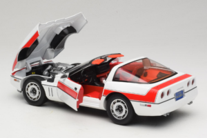 Chevrolet Corvette C4 A-Team Бял GreenLight 1:18 13532 Метал — снимка 5 от 8