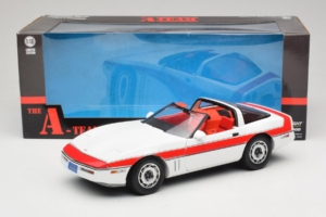 Chevrolet Corvette C4 A-Team Бял GreenLight 1:18 13532 Метал — снимка 8 от 8