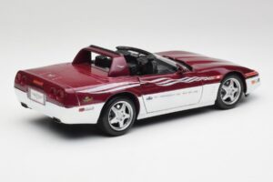 Chevrolet Corvette C4 Indy 500 Pace Car Maisto 1:18 56011 Метал — снимка 3 от 8