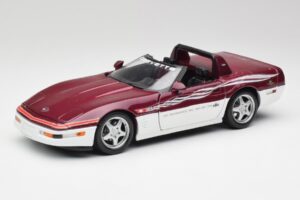 Chevrolet Corvette C4 Indy 500 Pace Car Maisto 1:18 56011 Метал