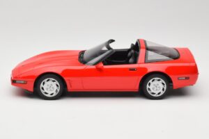Chevrolet Corvette C4 Torch Red GT Spirit 1:18 GT537 Смола — снимка 3 от 6