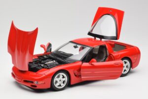 Chevrolet Corvette C5 Червен Bburago 1:18 3066 Метал — снимка 2 от 8