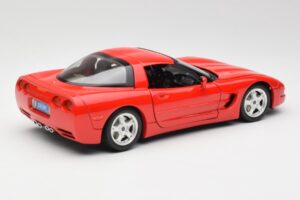 Chevrolet Corvette C5 Червен Bburago 1:18 3066 Метал — снимка 3 от 8