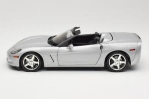 Chevrolet Corvette C6 Кабриолет Сребрист Hot Wheels 1:18 B6052 Метал — снимка 4 от 8