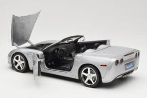 Chevrolet Corvette C6 Кабриолет Сребрист Hot Wheels 1:18 B6052 Метал — снимка 5 от 8