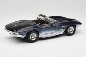 Chevrolet Corvette Mako Shark Motormax 1:18 73102 Метал — снимка 3 от 8