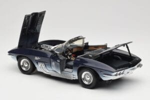 Chevrolet Corvette Mako Shark Motormax 1:18 73102 Метал — снимка 5 от 8