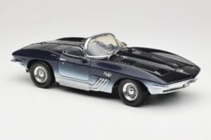 Chevrolet Corvette Mako Shark Motormax 1:18 73102 Метал — снимка 6 от 8