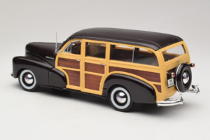 Chevrolet Fleetmaster Woody Черен Maisto 1:18 56043 Метал — снимка 7 от 8