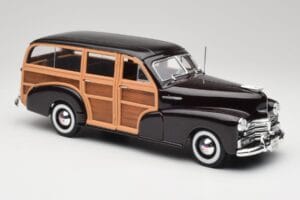 Chevrolet Fleetmaster Woody Черен & Wood Panels Maisto 1:18 43697545B Метал — снимка 6 от 8