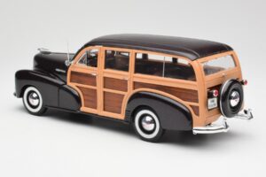 Chevrolet Fleetmaster Woody Кафяв Maisto 1:18 36854 Метал — снимка 7 от 8