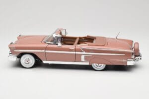 Chevrolet Impala Кабриолет Кафяв Motormax 1:18 73112 Метал — снимка 4 от 8