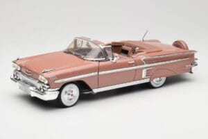 Chevrolet Impala Кабриолет Кафяв Motormax 1:18 73112 Метал
