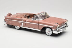 Chevrolet Impala Кабриолет Кафяв Motormax 1:18 73112 Метал — снимка 6 от 8