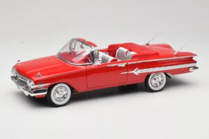 Chevrolet Impala Кабриолет Червен Welly 1:18 9864W Метал