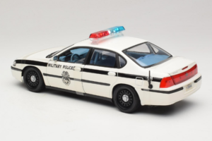 Chevrolet Impala Military Police Maisto 1:18 36611 Метал — снимка 5 от 6