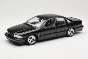 Chevrolet Impala SS Черен AUTOart 1:18 71091 Метал
