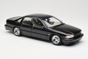 Chevrolet Impala SS Черен AUTOart 1:18 71091 Метал — снимка 6 от 8