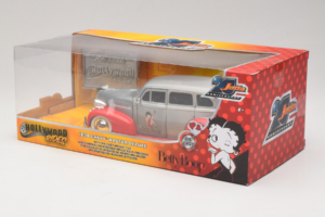 Chevrolet Master Deluxe Dark Silver Metallic Red Jada 1:24 253745012 Метал — снимка 3 от 3