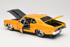 Chevrolet Nova SS Златен Maisto 1:18 31083 Метал — снимка 5 от 8