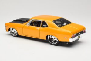 Chevrolet Nova SS Златен Maisto 1:18 31083 Метал — снимка 7 от 8