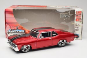 Chevrolet Nova SS Coupe Червен Maisto 1:18 31083-M1 Метал — снимка 8 от 8
