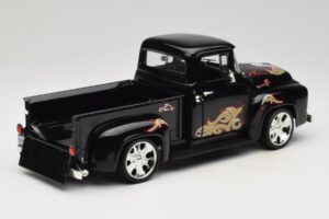 Chevrolet Old School Cody Project Truck & Chopper Set Joyride 1:18 33911 Метал — снимка 3 от 8