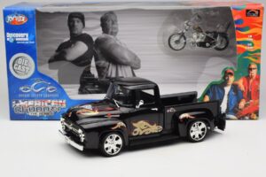 Chevrolet Old School Cody Project Truck & Chopper Set Joyride 1:18 33911 Метал — снимка 8 от 8