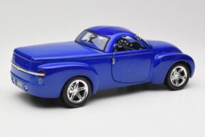 Chevrolet SSR Concept Син Maisto 1:18 531612 Метал — снимка 3 от 8