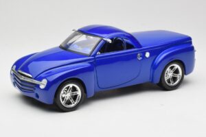Chevrolet SSR Concept Син Maisto 1:18 531612 Метал