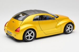 Chrysler Pronto Cruizer Златен Maisto 1:18 37800 Метал — снимка 3 от 8