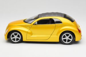 Chrysler Pronto Cruizer Златен Maisto 1:18 37800 Метал — снимка 4 от 8
