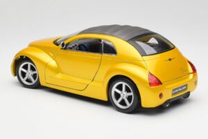 Chrysler Pronto Cruizer Златен Maisto 1:18 37800 Метал — снимка 7 от 8