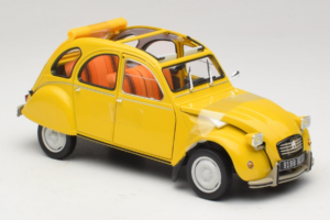 Citroen 2CV 6 Club Mimosa Yellow Norev 1:18 181496 Метал — снимка 4 от 6