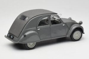 Citroen 2CV A Сив Tchibo 1:18 49418 Метал — снимка 3 от 8