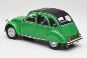 Citroen 2CV Bamboo Зелен Minichamps 1:18 150111502 Метал — снимка 7 от 8