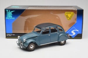 Citroen 2CV Bleu Nuit Solido 1:18 8028 Метал — снимка 6 от 6