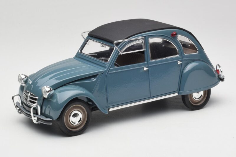 Citroen 2CV Bleu Nuit Solido 1:18 8028 Метал