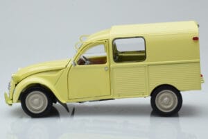 Citroen 2CV Furgonette AK350 Pastis Жълт Norev 1:18 181488 Метал — снимка 4 от 8