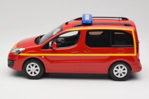 Citroen Berlingo II Pompiers Червен Norev 1:18 181641 Метал — снимка 3 от 6